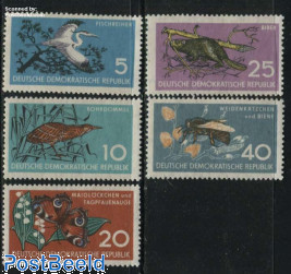 [**Sort By Popular**: This month](https://www.postbeeld.com/stamps/country/panama/sort-by/viewed_month/sort-direction/desc)