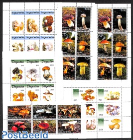 Lot cinderella stamps with theme 'mushrooms'