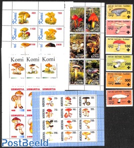 Lot cinderella stamps with theme 'mushrooms'