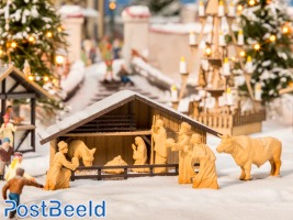 Christmas Market Manger with Figures in Wood Look