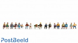 XL Set “Sitting People” (Without Benches)