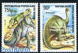 Prehistoric animals 2v