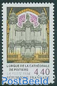 Poitiers cathedral 1v