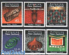 Maori crafts 6v