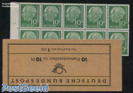 Heuss booklet with green laying L, brown point and damaged perf on right above stamp. Rare booklet (