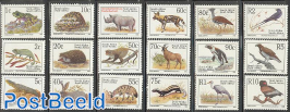 Endangered animals 18v