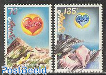 Love stamps 2v