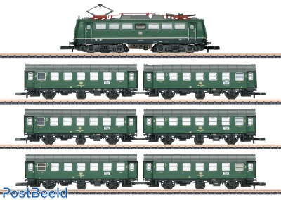 "Holidays Passenger Train" Set with a Class 140