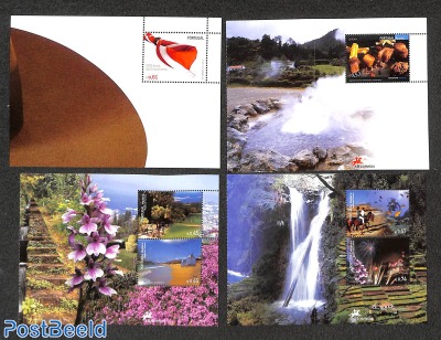 7 booklet panes Azores/Madeira