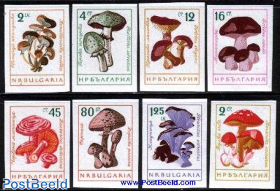 Mushrooms 8v imperforated