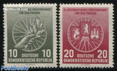 Peace cycling 2v