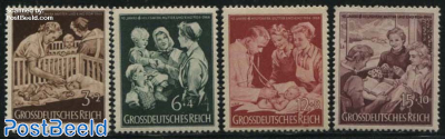 Mother & child 4v