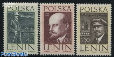 Lenin arrival 3v