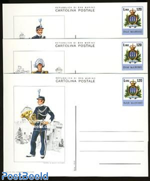 Postcard set 120L, military uniforms (3 cards)