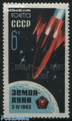 Luna 9 overprint 1v