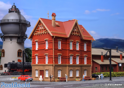 Railwayman residential building