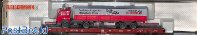 8 axled, low-floor wagon for HGV transport, type Saadkms 690, of the DB AG with a Fleischmann truck