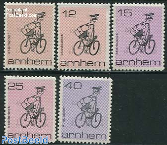 Arnhem, Postman on bicycle 5v