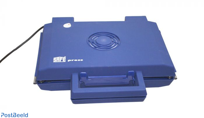 Electric dry press to dry stamps fast clean and flat. 220v
